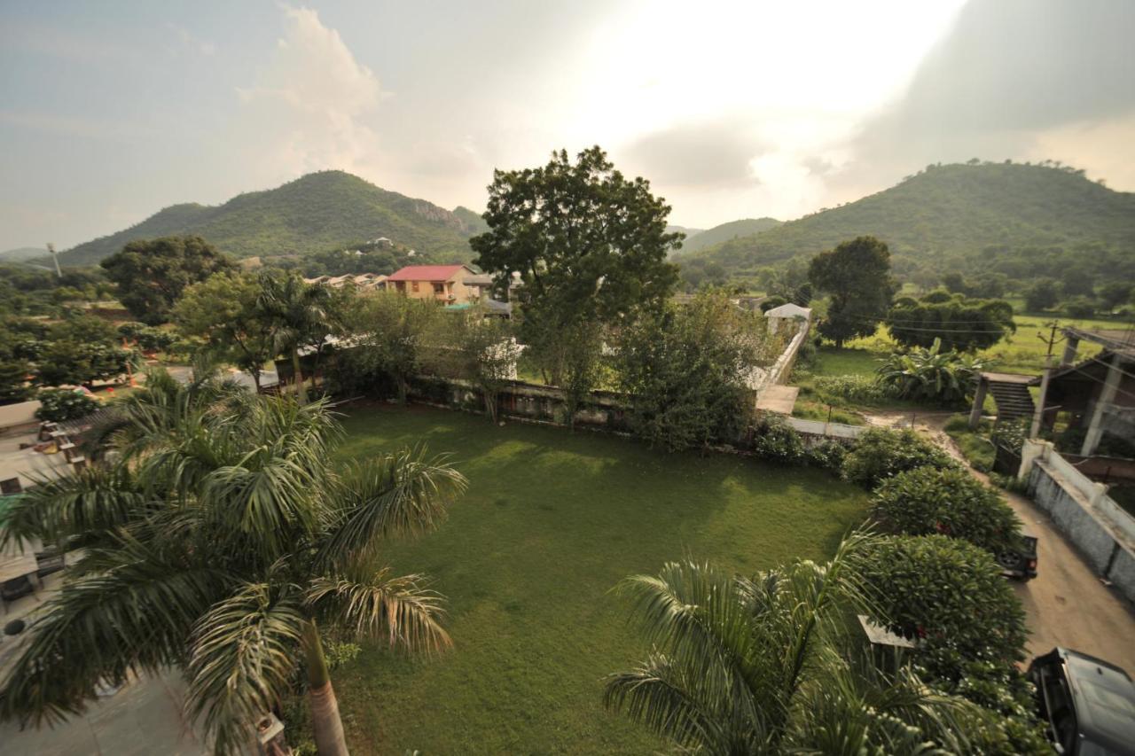 Vache Farm Stay Udaipur Exterior photo